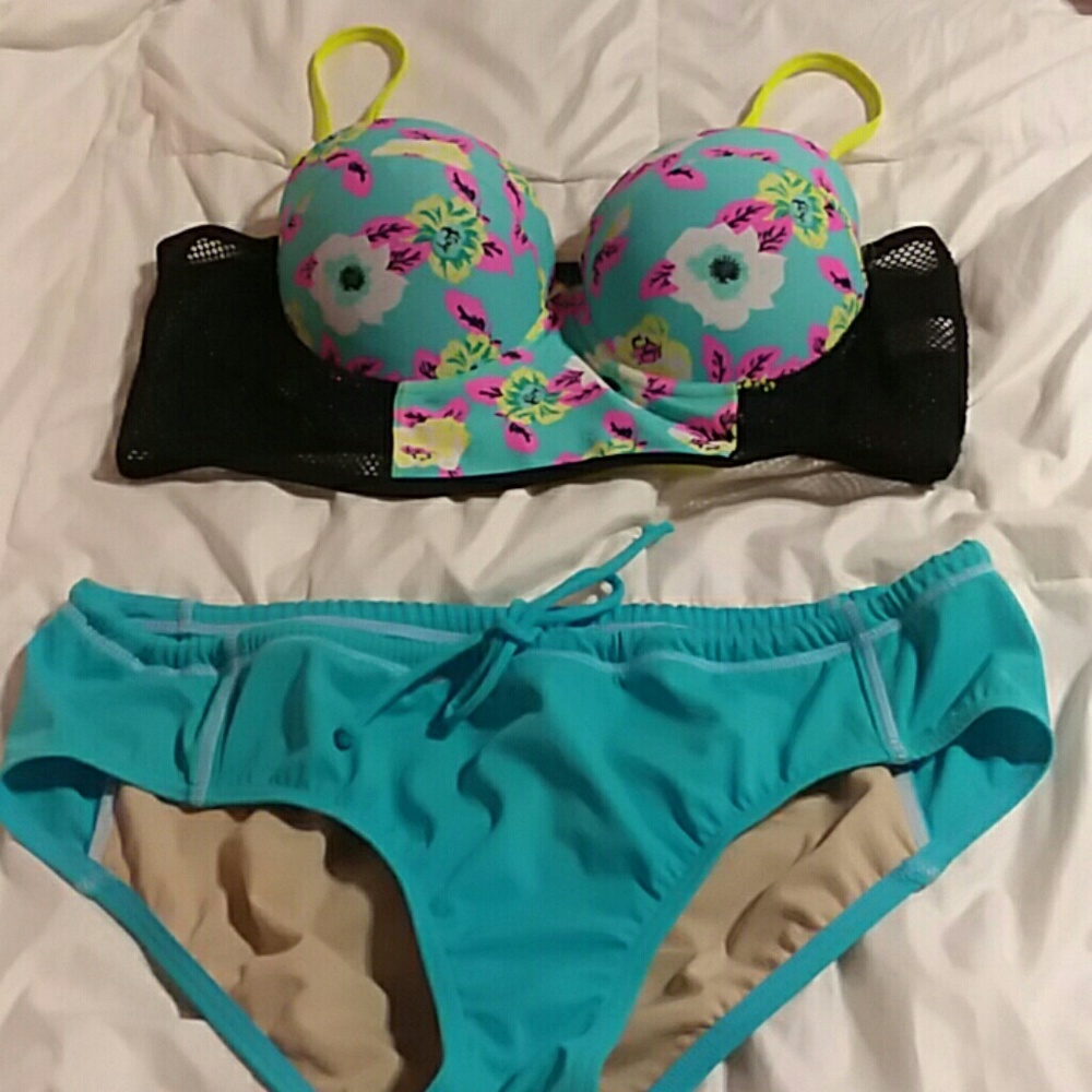 Mid RISE two piece swim suit. - Picture 1 of 6
